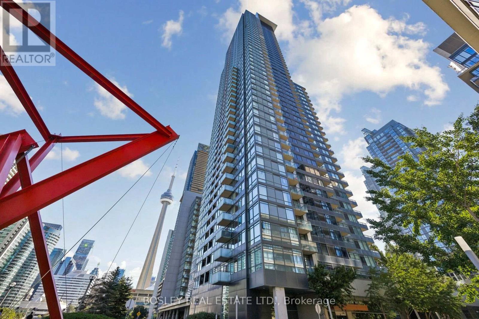 3902 25 Telegram Mews Harbourfront condo