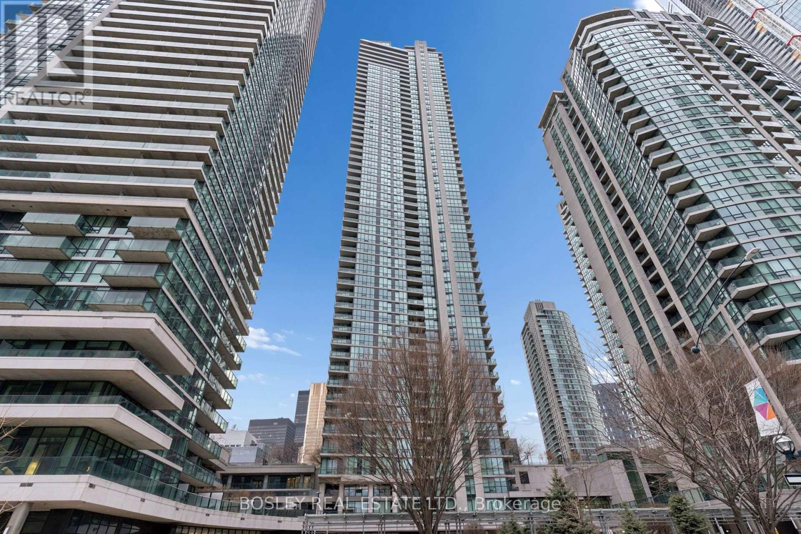 4501 16 Harbour St Harbourfront condo