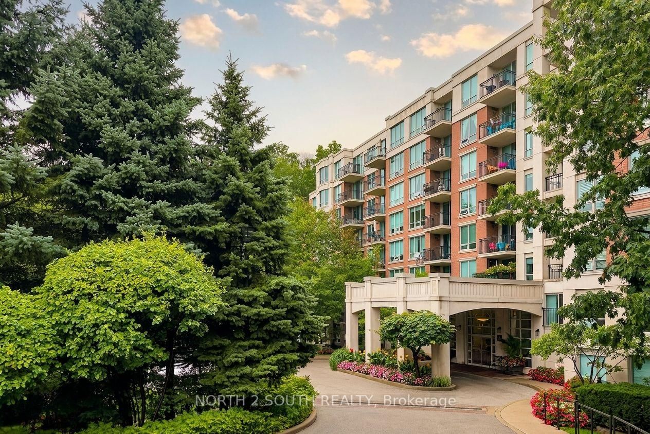 St. Andrew-Windfields Toronto condo