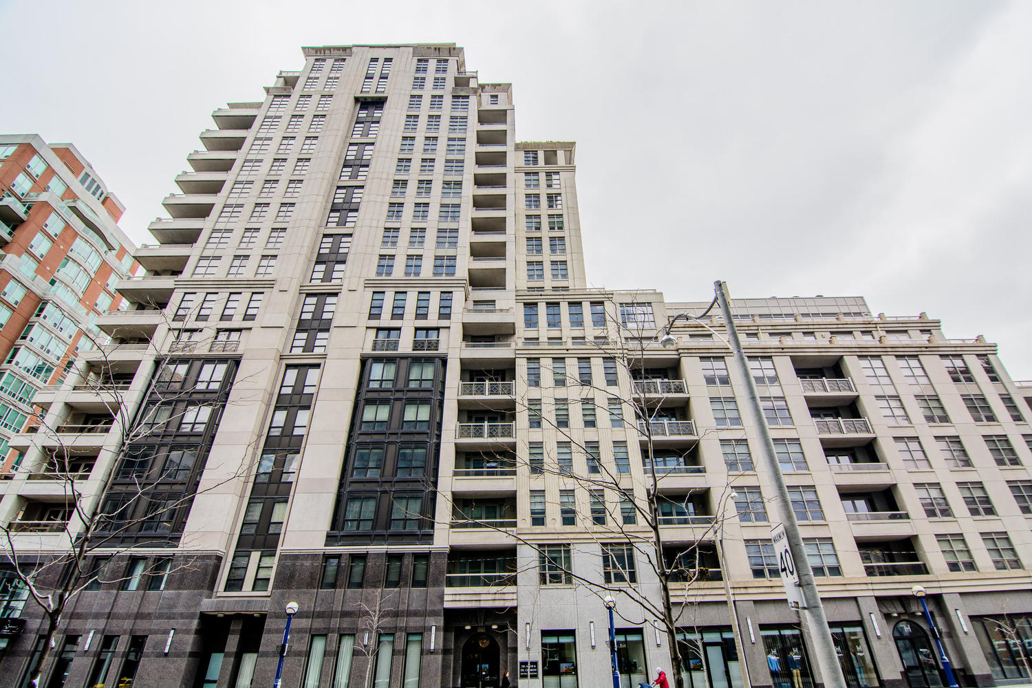 THE REGENCY YORKVILLE CONDOS FOR SALE - CONTACT YOSSI KAPLAN