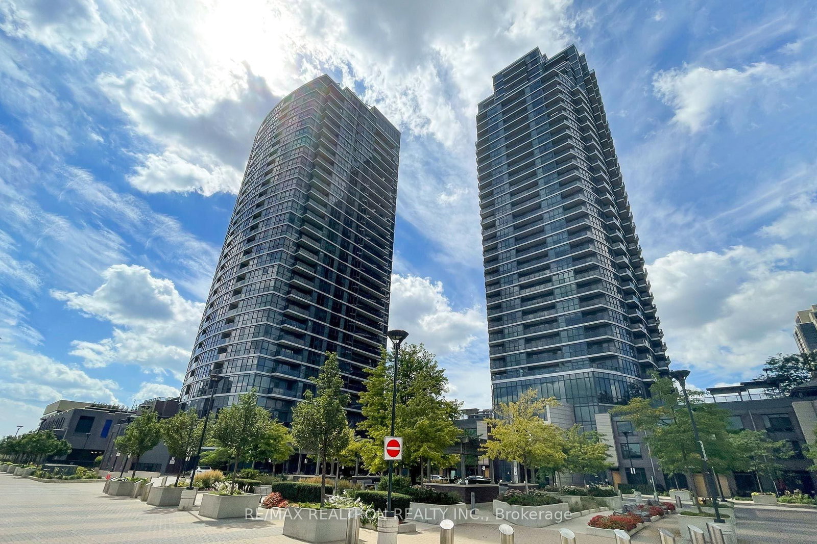 Islington-City Centre West Toronto condo